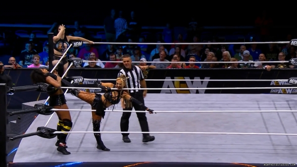 Click to view full size image
==============
wowrampage20240913_00_00_39_05_Still224.jpg wowrampage20240913_00_00_39_05_Still224.jpg