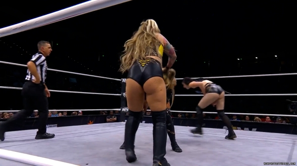 Click to view full size image
==============
wowrampage20240913_00_00_50_10_Still291.jpg wowrampage20240913_00_00_50_10_Still291.jpg