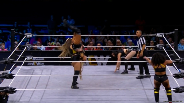 Click to view full size image
==============
wowrampage20240913_00_00_50_20_Still293.jpg wowrampage20240913_00_00_50_20_Still293.jpg