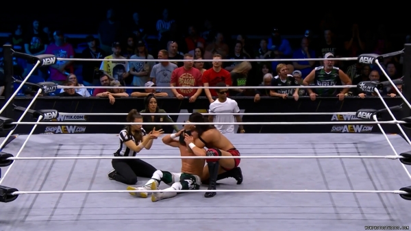 Click to view full size image
==============
wowrampage20240913_00_01_57_25_Still472.jpg wowrampage20240913_00_01_57_25_Still472.jpg