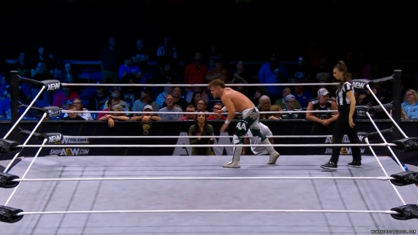 Click to view full size image
==============
wowrampage20240913_00_02_09_20_Still510.jpg wowrampage20240913_00_02_09_20_Still510.jpg