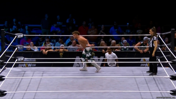 Click to view full size image
==============
wowrampage20240913_00_02_09_25_Still511.jpg wowrampage20240913_00_02_09_25_Still511.jpg