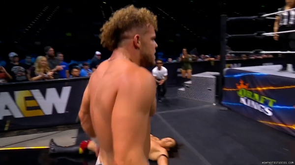 Click to view full size image
==============
wowrampage20240913_00_02_12_00_Still516.jpg wowrampage20240913_00_02_12_00_Still516.jpg