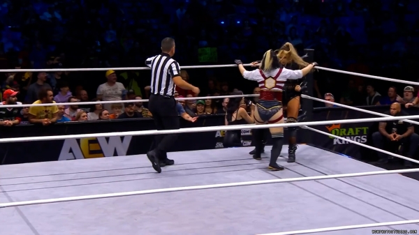 Click to view full size image
==============
wowrampage20240920_00_00_19_00_Still092.jpg wowrampage20240920_00_00_19_00_Still092.jpg