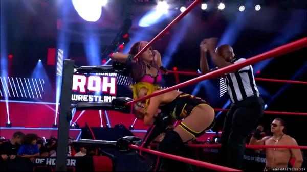 Click to view full size image
==============
wowroh20240905_00_02_38_20_Still815.jpg wowroh20240905_00_02_38_20_Still815.jpg