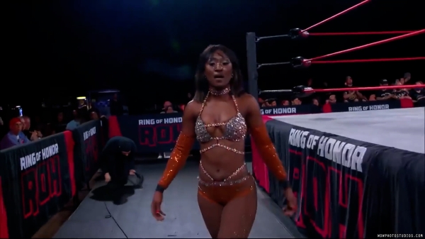 Click to view full size image
==============
wowroh20240912_00_00_40_15_Still241.jpg wowroh20240912_00_00_40_15_Still241.jpg