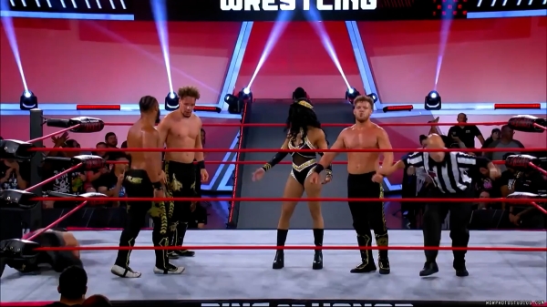 Click to view full size image
==============
wowroh20240912_00_01_06_20_Still322.jpg wowroh20240912_00_01_06_20_Still322.jpg