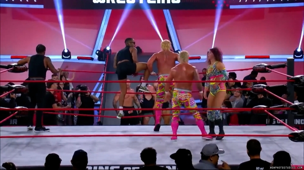 Click to view full size image
==============
wowroh20240912_00_01_33_25_Still413.jpg wowroh20240912_00_01_33_25_Still413.jpg