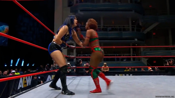 Click to view full size image
==============
wowroh20250103_00_00_19_05_Still086.jpg wowroh20250103_00_00_19_05_Still086.jpg