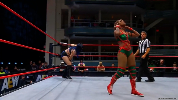 Click to view full size image
==============
wowroh20250103_00_00_24_05_Still116.jpg wowroh20250103_00_00_24_05_Still116.jpg