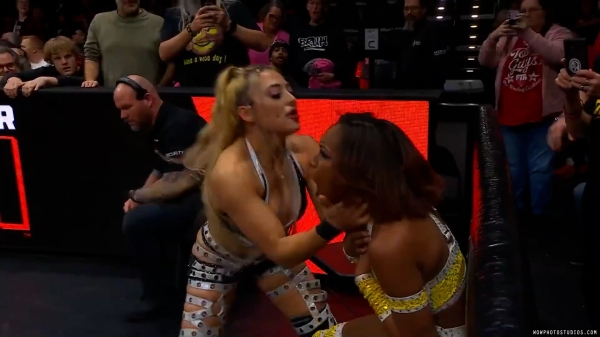 Click to view full size image
==============
wowroh20250116_00_02_14_20_Still089.jpg wowroh20250116_00_02_14_20_Still089.jpg