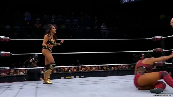 Click to view full size image
==============
wowroh20250123_00_01_08_05_Still095.jpg wowroh20250123_00_01_08_05_Still095.jpg