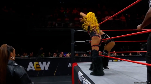 Click to view full size image
==============
wowroh20250123_00_03_42_00_Still224.jpg wowroh20250123_00_03_42_00_Still224.jpg