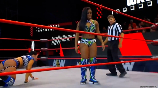 Click to view full size image
==============
wowroh20250206_00_01_42_25_Still068.jpg wowroh20250206_00_01_42_25_Still068.jpg