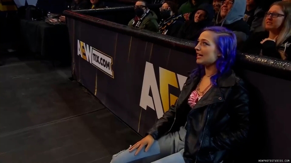 Click to view full size image
==============
wowroh20250206_00_01_43_20_Still073.jpg wowroh20250206_00_01_43_20_Still073.jpg