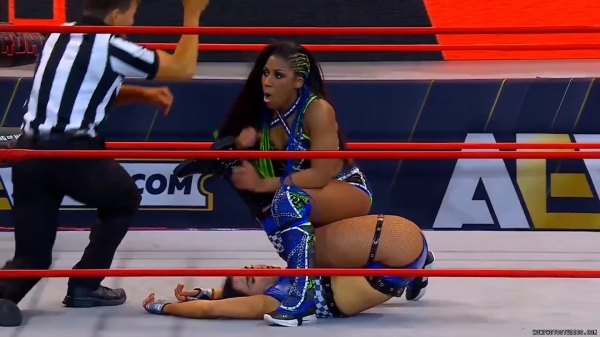 Click to view full size image
==============
wowroh20250206_00_01_49_10_Still107.jpg wowroh20250206_00_01_49_10_Still107.jpg