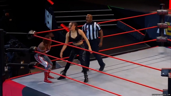 Click to view full size image
==============
wowroh20250206_00_02_56_15_Still229.jpg wowroh20250206_00_02_56_15_Still229.jpg