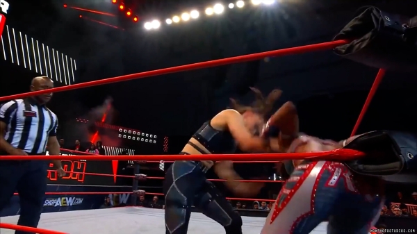 Click to view full size image
==============
wowroh20250206_00_02_56_25_Still231.jpg wowroh20250206_00_02_56_25_Still231.jpg