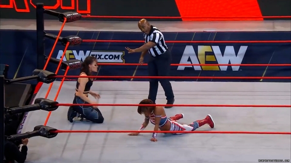 Click to view full size image
==============
wowroh20250206_00_03_10_25_Still315.jpg wowroh20250206_00_03_10_25_Still315.jpg