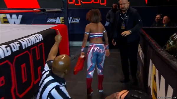 Click to view full size image
==============
wowroh20250206_00_03_19_15_Still367.jpg wowroh20250206_00_03_19_15_Still367.jpg