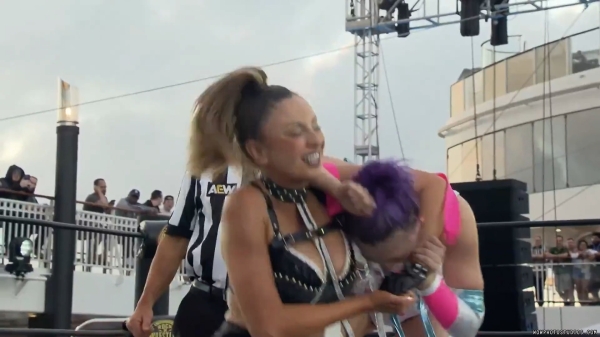 Click to view full size image
==============
wowroh20250213_00_00_53_05_Still082.jpg wowroh20250213_00_00_53_05_Still082.jpg