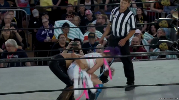 Click to view full size image
==============
wowroh20250213_00_01_11_05_Still190.jpg wowroh20250213_00_01_11_05_Still190.jpg