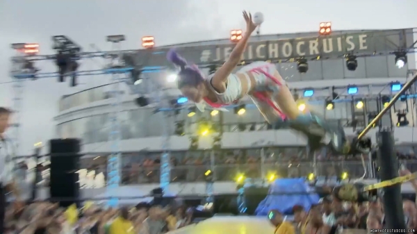 Click to view full size image
==============
wowroh20250213_00_01_15_25_Still218.jpg wowroh20250213_00_01_15_25_Still218.jpg