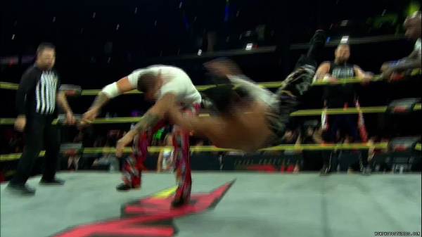 Click to view full size image
==============
wowimpact20250206_00_02_50_00_Still313.jpg wowimpact20250206_00_02_50_00_Still313.jpg