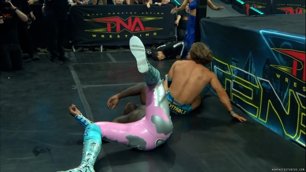 Click to view full size image
==============
wowtnappv20250119_00_04_19_25_Still597.jpg wowtnappv20250119_00_04_19_25_Still597.jpg