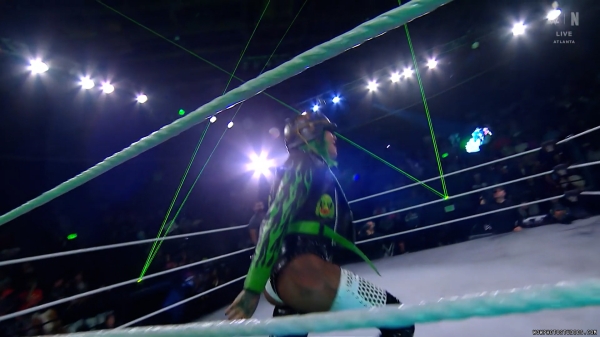 Click to view full size image
==============
wownxt20250128_00_02_38_20_Still406.jpg wownxt20250128_00_02_38_20_Still406.jpg