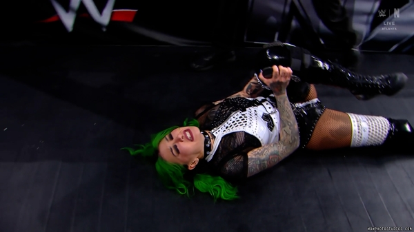 Click to view full size image
==============
wownxt20250128_00_02_54_20_Still496.jpg wownxt20250128_00_02_54_20_Still496.jpg