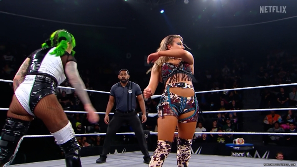 Click to view full size image
==============
wownxt20250128_00_03_08_05_Still577.jpg wownxt20250128_00_03_08_05_Still577.jpg