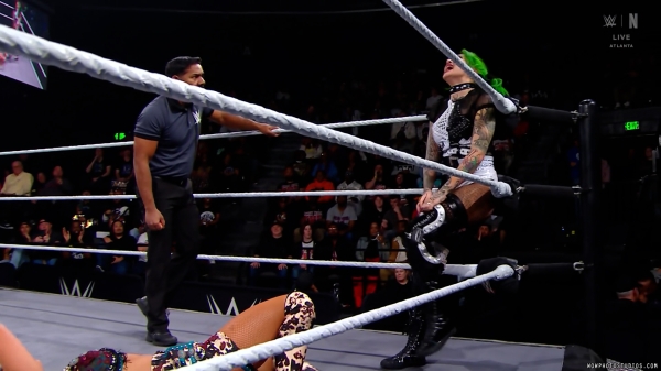 Click to view full size image
==============
wownxt20250128_00_03_16_10_Still626.jpg wownxt20250128_00_03_16_10_Still626.jpg