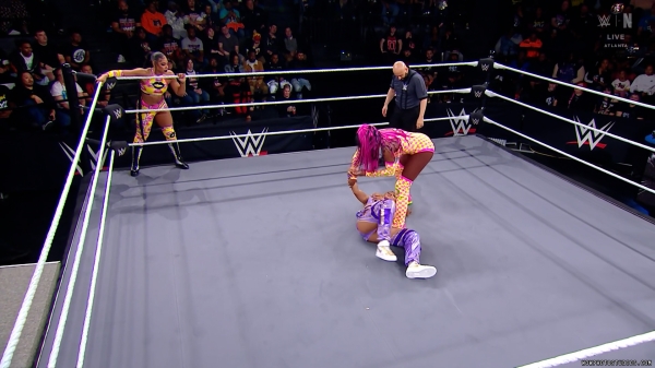 Click to view full size image
==============
wownxt20250128_00_04_57_10_Still834.jpg wownxt20250128_00_04_57_10_Still834.jpg