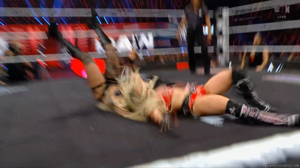 Click to view full size image
==============
wowraw20250106_00_05_17_25_Still372.jpg wowraw20250106_00_05_17_25_Still372.jpg