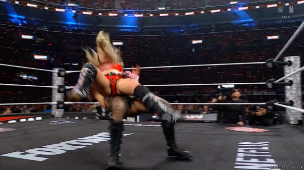 Click to view full size image
==============
wowraw20250106_00_05_19_05_Still379.jpg wowraw20250106_00_05_19_05_Still379.jpg