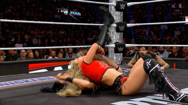 Click to view full size image
==============
wowraw20250106_00_05_22_10_Still398.jpg wowraw20250106_00_05_22_10_Still398.jpg