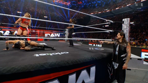 Click to view full size image
==============
wowraw20250106_00_05_30_05_Still445.jpg wowraw20250106_00_05_30_05_Still445.jpg