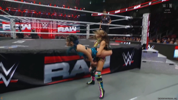 Click to view full size image
==============
wowraw20250113_00_04_02_05_Still191.jpg wowraw20250113_00_04_02_05_Still191.jpg