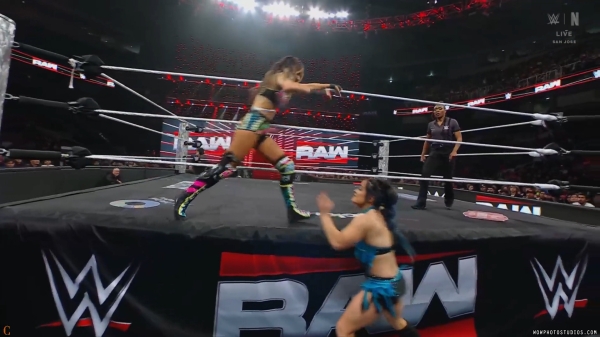 Click to view full size image
==============
wowraw20250113_00_04_02_15_Still193.jpg wowraw20250113_00_04_02_15_Still193.jpg