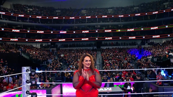 Click to view full size image
==============
wowraw20250120_00_03_26_00_Still177.jpg wowraw20250120_00_03_26_00_Still177.jpg