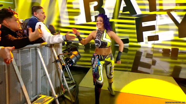 Click to view full size image
==============
wowraw20250120_00_03_28_10_Still189.jpg wowraw20250120_00_03_28_10_Still189.jpg