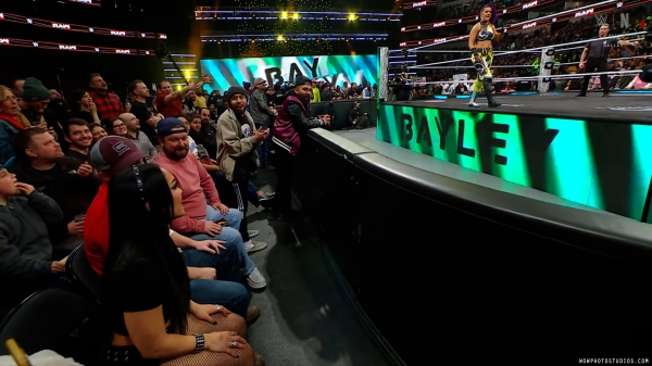 Click to view full size image
==============
wowraw20250120_00_03_30_15_Still202.jpg wowraw20250120_00_03_30_15_Still202.jpg