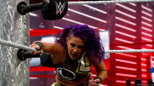 Click to view full size image
==============
wowraw20250120_00_03_36_25_Still240.jpg wowraw20250120_00_03_36_25_Still240.jpg