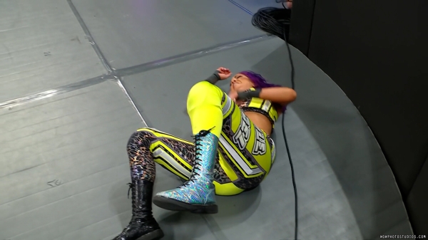 Click to view full size image
==============
wowraw20250120_00_03_42_10_Still271.jpg wowraw20250120_00_03_42_10_Still271.jpg