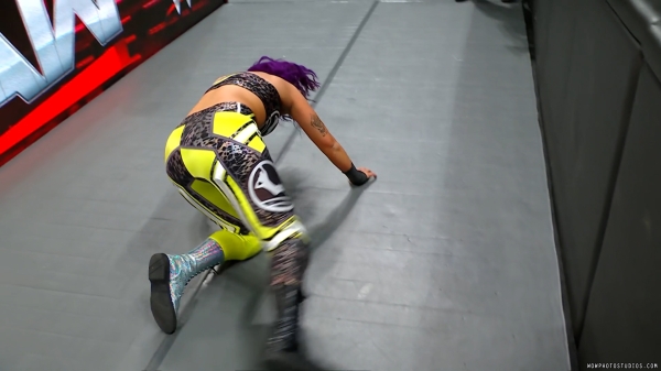 Click to view full size image
==============
wowraw20250120_00_03_46_00_Still293.jpg wowraw20250120_00_03_46_00_Still293.jpg