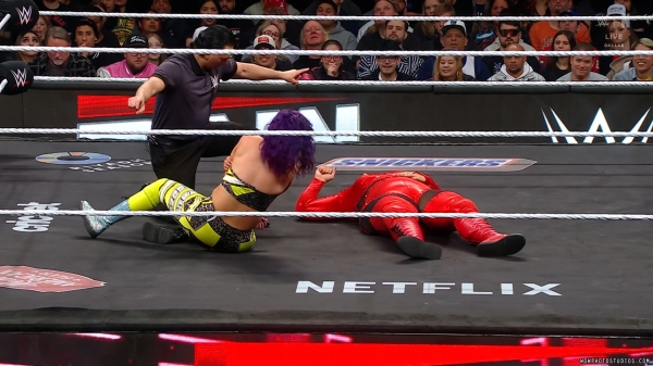 Click to view full size image
==============
wowraw20250120_00_03_54_00_Still341.jpg wowraw20250120_00_03_54_00_Still341.jpg