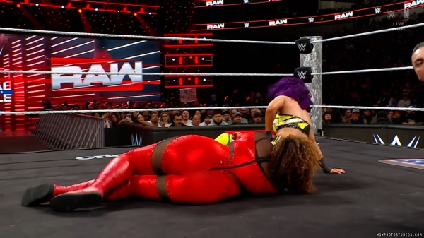 Click to view full size image
==============
wowraw20250120_00_03_55_05_Still348.jpg wowraw20250120_00_03_55_05_Still348.jpg