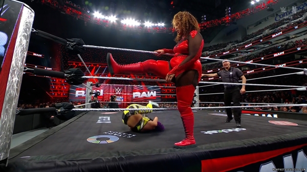 Click to view full size image
==============
wowraw20250120_00_04_05_15_Still410.jpg wowraw20250120_00_04_05_15_Still410.jpg