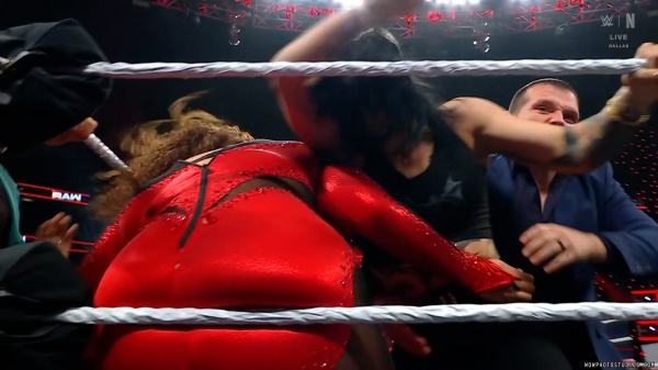 Click to view full size image
==============
wowraw20250120_00_04_18_20_Still487.jpg wowraw20250120_00_04_18_20_Still487.jpg